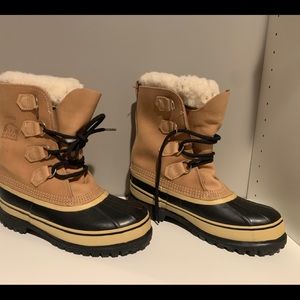 Sorel Caribou snow boot